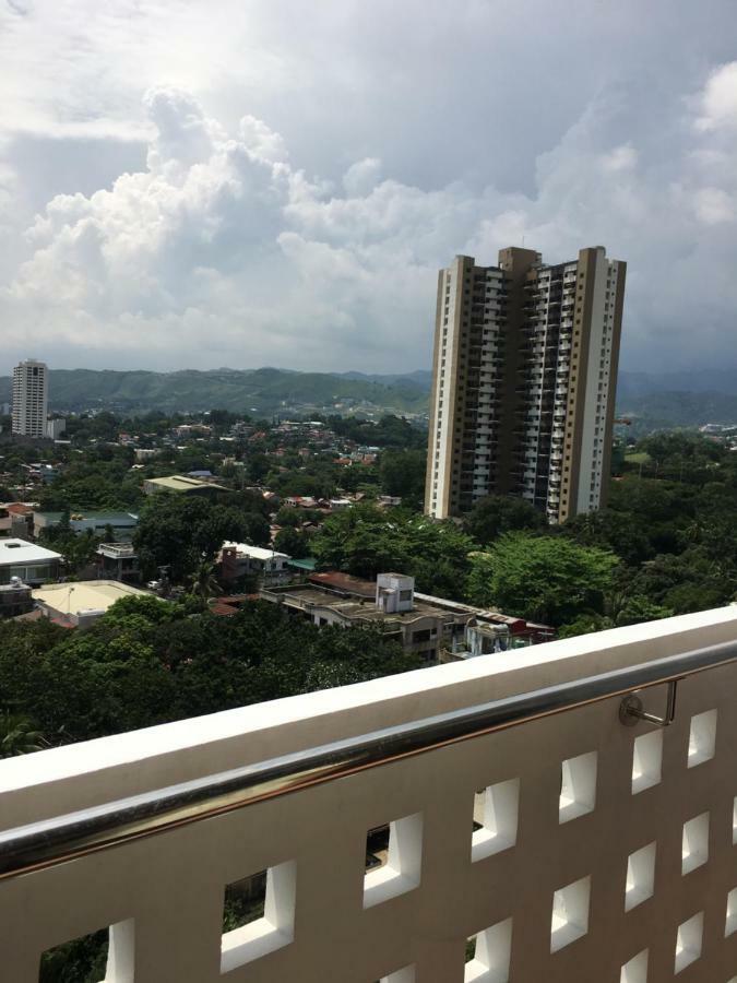 Trillium Residences Condominium Cebu Bagian luar foto
